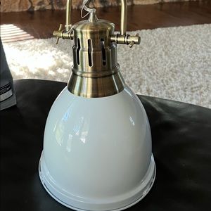 Pendant light